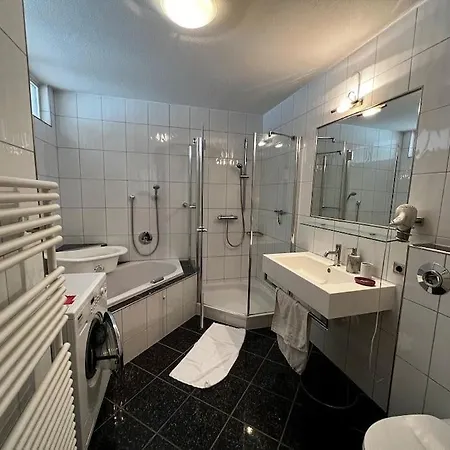 Апартаменты Grosszugiges In Seenahe